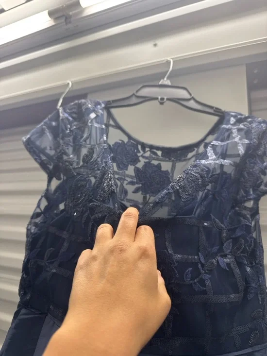 Adrianna Papell Navy Lace Hi-Low Dress | Size 12 - Picture 8 of 14